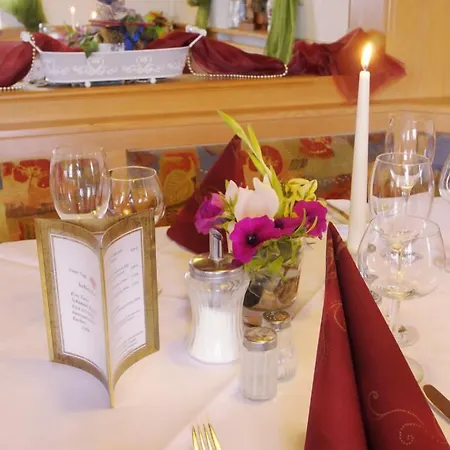 Otel Landgasthof Kranz 3*