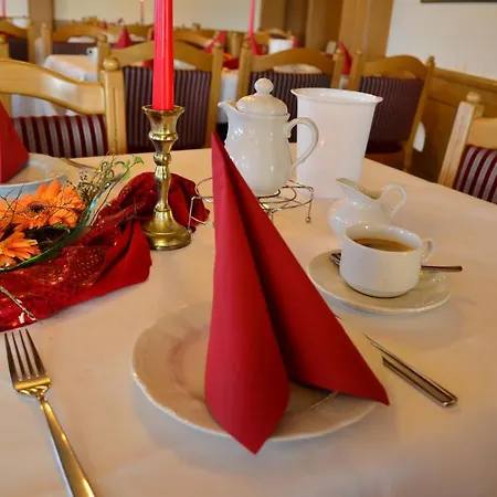 Landgasthof Kranz Otel 3*